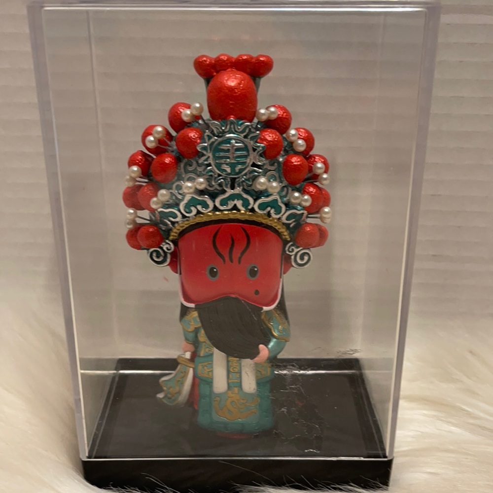 CHINESE HANDMADE CLAY PEKÍN OPERA FIGURE